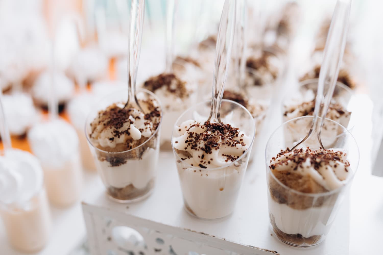 Winter Wedding Receptions That Feel Warm and Fun With Ice Cream